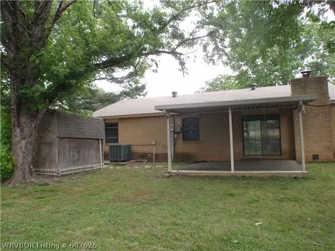 8920 Fresno St, Fort Smith, AR 72903 photo 10