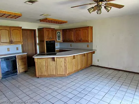 10725 Oklahoma Rd, Hackett, AR 72937 photo 7