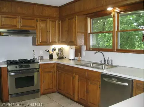 5821 S Cliff Dr, Fort Smith, AR 72903 photo 9