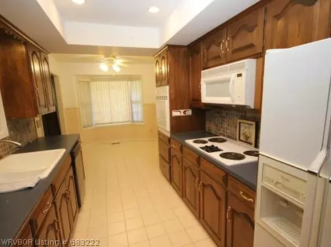 2519 Riviera Cir, Fort Smith, AR 72903 photo 6