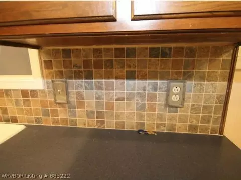 2519 Riviera Cir, Fort Smith, AR 72903 photo 4