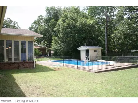 3919 S Fresno St, Fort Smith, AR 72903 photo 15