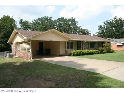 3919 S Fresno St, Fort Smith, AR 72903 photo 1