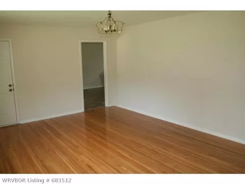 3919 S Fresno St, Fort Smith, AR 72903 photo 2