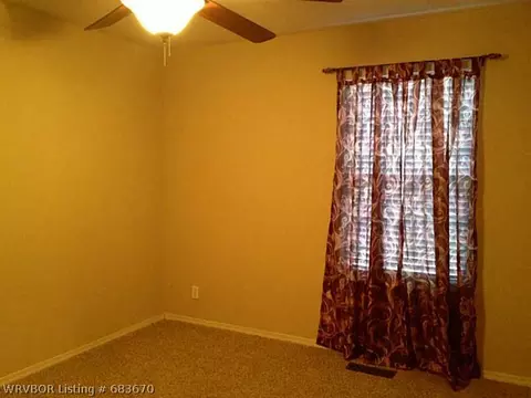 3921 Birnie Ave, Fort Smith, AR 72904 photo 9