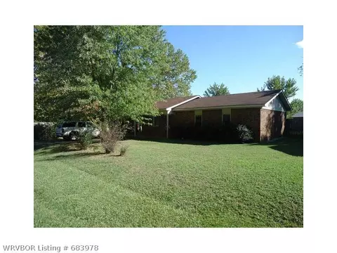 1418 Joey Cir, Lavaca, AR 72941 photo 1