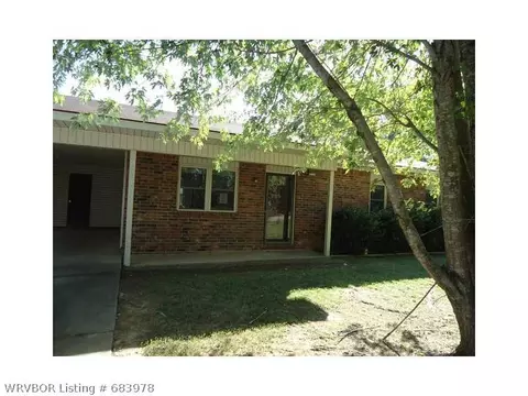 1418 Joey Cir, Lavaca, AR 72941 photo 2