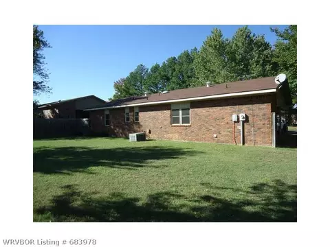 1418 Joey Cir, Lavaca, AR 72941 photo 5