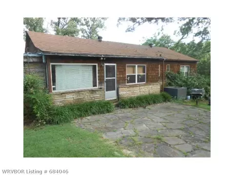 1211 N 52nd St, Fort Smith, AR 72904 photo 2