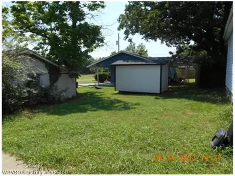 311 E 6th St, Waldron, AR 72958 photo 15