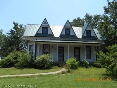 311 E 6th St, Waldron, AR 72958 photo 1