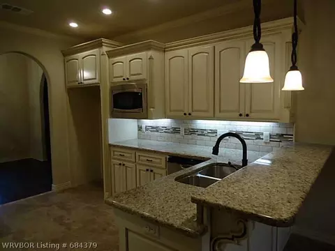 12607 Limestone Dr, Fort Smith, AR 72916 photo 4