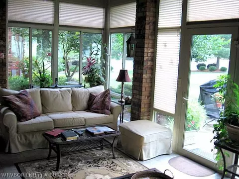 11212 Maple Park Dr, Fort Smith, AR 72916 photo 17