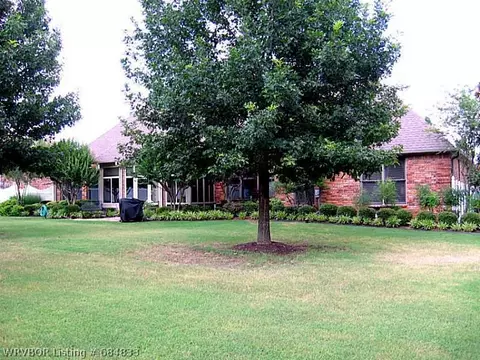 11212 Maple Park Dr, Fort Smith, AR 72916 photo 23