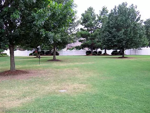 11212 Maple Park Dr, Fort Smith, AR 72916 photo 24