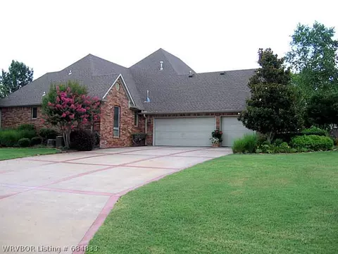 11212 Maple Park Dr, Fort Smith, AR 72916 photo 20