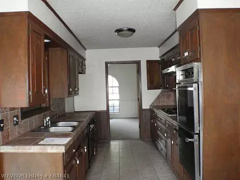 2309 Queensbury Way, Fort Smith, AR 72908 photo 5