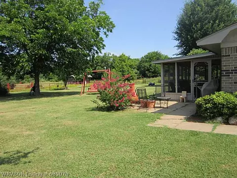 39375 S Old Us Highway 59 S Dr, Howe, OK 74940 photo 2