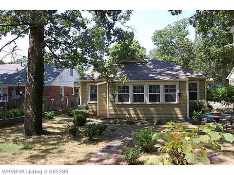 2104 S T St, Fort Smith, AR 72901 photo 12