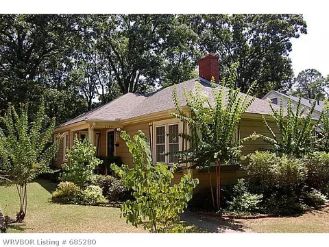 2104 S T St, Fort Smith, AR 72901 photo 2