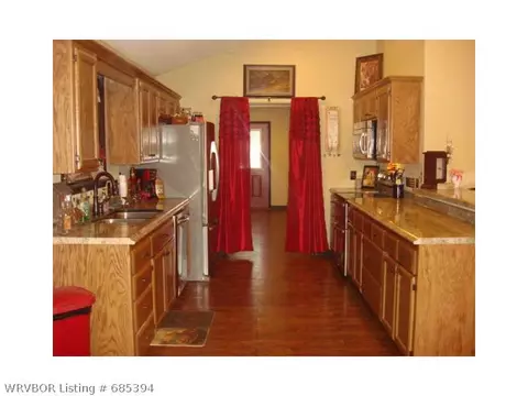 17670 Smokey Loop, Spiro, OK 74959 photo 4