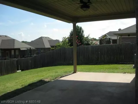 405 Bordeaux Cir, Fort Smith, AR 72908 photo 4