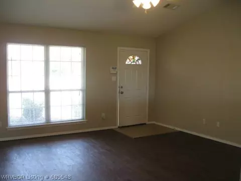 405 Bordeaux Cir, Fort Smith, AR 72908 photo 5