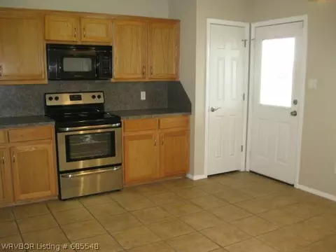 405 Bordeaux Cir, Fort Smith, AR 72908 photo 13