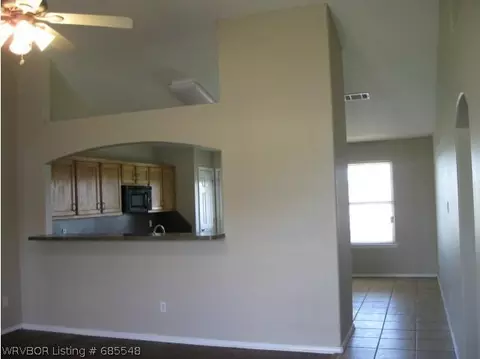 405 Bordeaux Cir, Fort Smith, AR 72908 photo 10