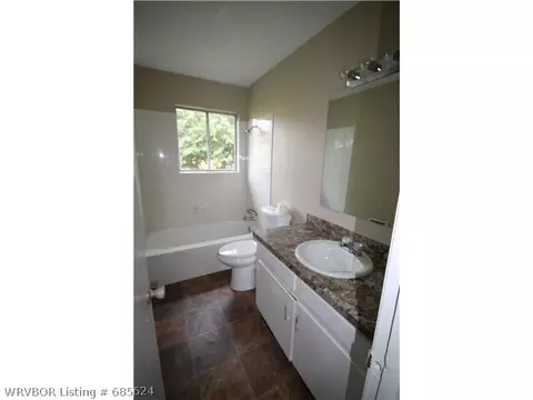 107 Cornell Cir, Fort Smith, AR 72908 photo 9