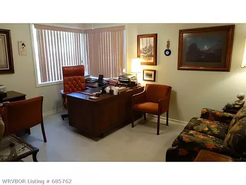 2115 Valley Ln, Fort Smith, AR 72901 photo 9