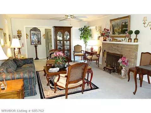 2115 Valley Ln, Fort Smith, AR 72901 photo 3