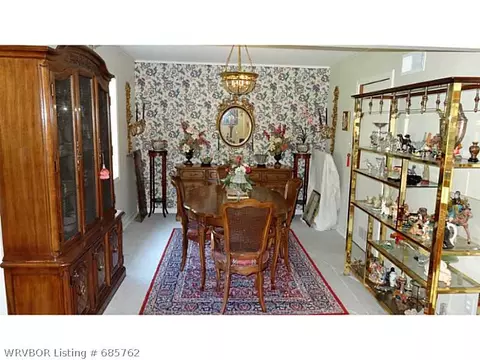 2115 Valley Ln, Fort Smith, AR 72901 photo 5