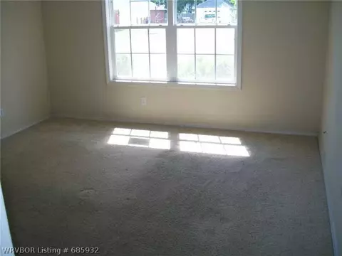 706 Village Dr, Lavaca, AR 72941 photo 4