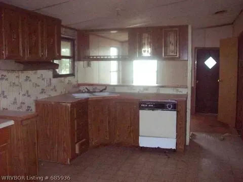 10791 Duboise Rd, Cameron, OK 74932 photo 3
