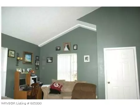 110 Rowe Ave, Pocola, OK 74902 photo 4