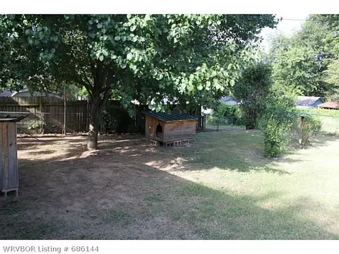 1459 N 35th St, Fort Smith, AR 72904 photo 2
