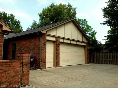 2516 Roxbury Ln, Fort Smith, AR 72908 photo 3