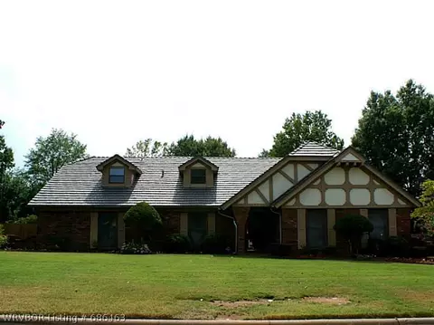 2516 Roxbury Ln, Fort Smith, AR 72908 photo 1