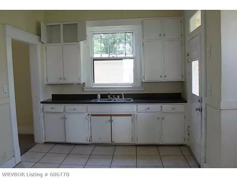 619 N 18th St, Fort Smith, AR 72901 photo 10