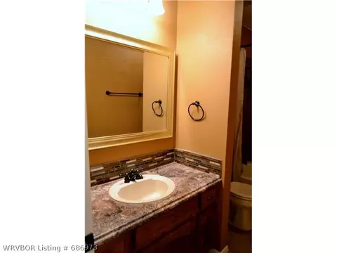 8924 Bryn Mawr Cir, Fort Smith, AR 72908 photo 15