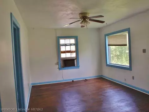 3325 N 49th St, Fort Smith, AR 72904 photo 2