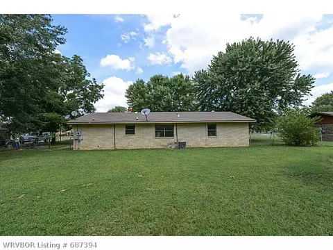 103 Cesar St, Pocola, OK 74902 photo 5