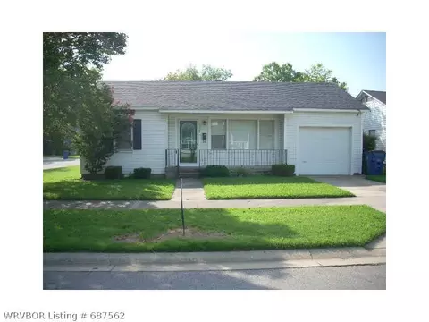 1024 N 16th St, Fort Smith, AR 72901 photo 1