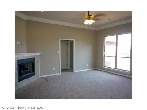 6110 Ironwood Ln, Fort Smith, AR 72916 photo 4