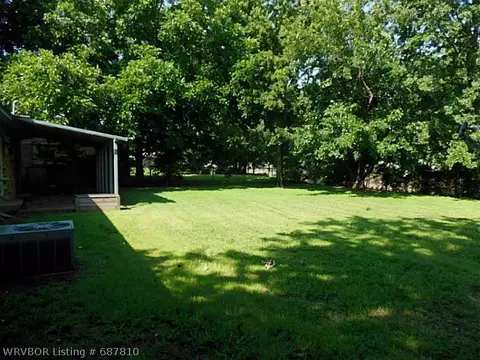 205 Baylor Cir, Fort Smith, AR 72908 photo 4