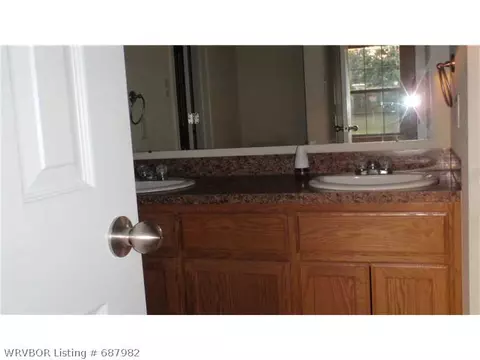 2005 N 55th Pl, Fort Smith, AR 72904 photo 5