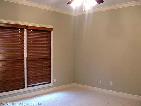 6708 Highland Park Dr, Fort Smith, AR 72916 photo 4