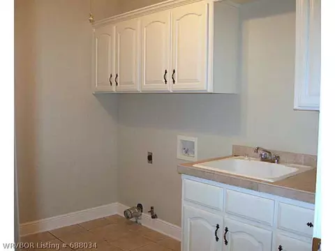 6708 Highland Park Dr, Fort Smith, AR 72916 photo 5