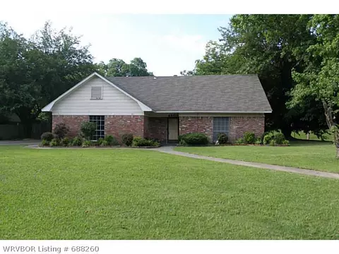 4600 Victoria Dr, Fort Smith, AR 72904 photo 1